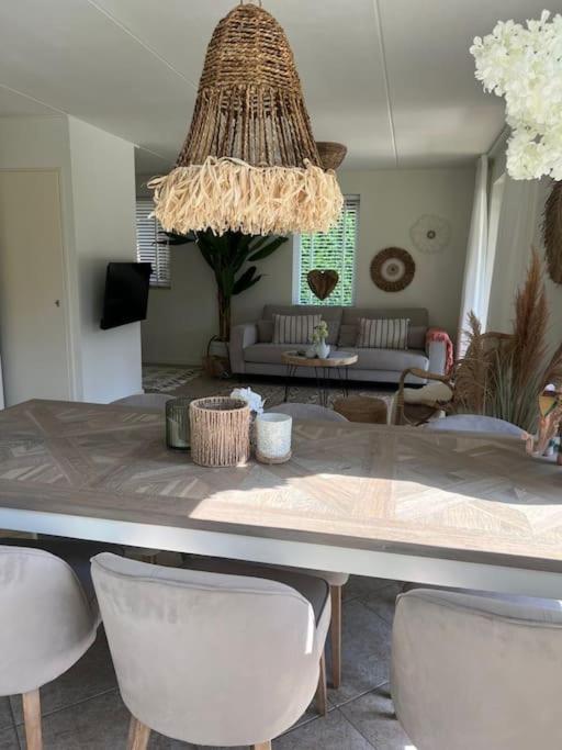 Villa June Rosy Wijchen Ngoại thất bức ảnh